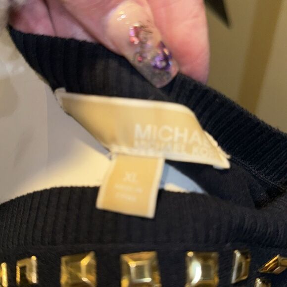 MICHEAL KORS STUDDED  V NECK ASTOR DRESS - Picture 11 of 11